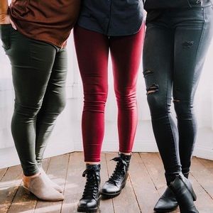 LuLaRoe burgandy denim skinny jeans